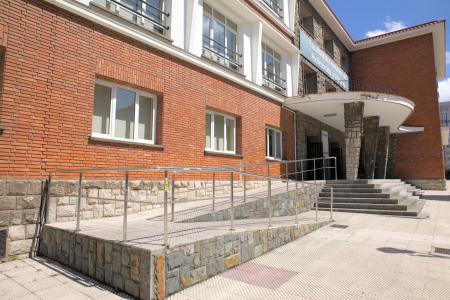Facultad Formación del Profesorado y Educación - Exterior