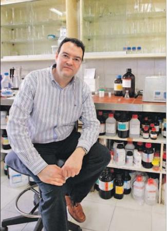 Imagen El Prof. Salvador Ordoñez, miembro de nuestro departamento, vuelve a...
